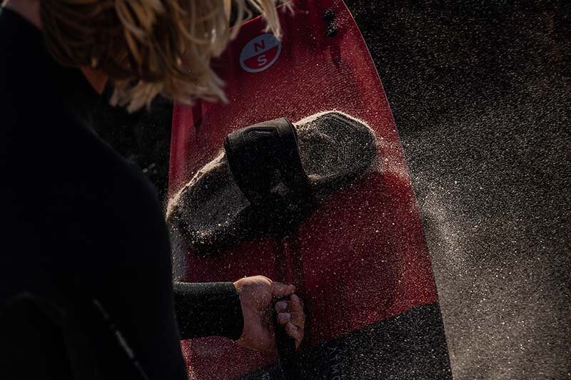 North Prime Kiteboard und Flex Bindungen - das Board wird...